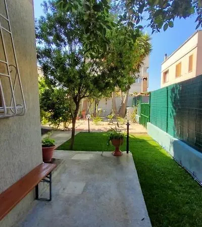 Ambos Mundos Appartement Quartu SantʼElena